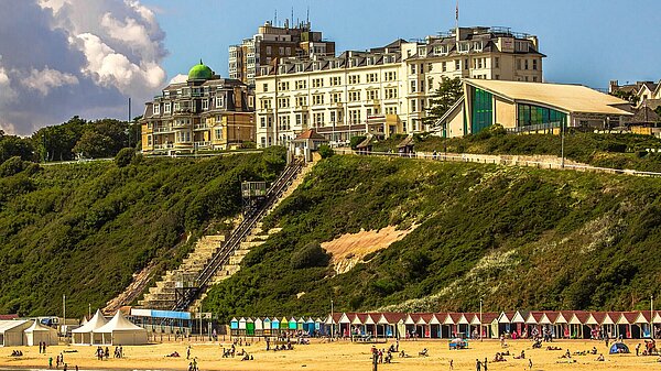 Book your accommodation in Bournemouth